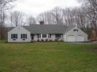 26 White Pine Dr, Brookfield, CT 06804
