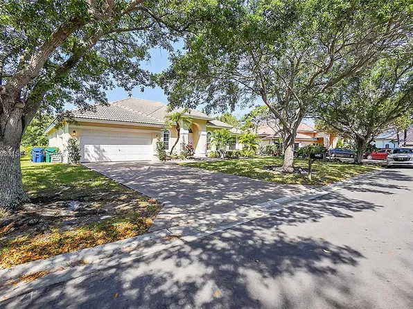 1574 NW 103rd Ter, Pompano Beach, FL 33071