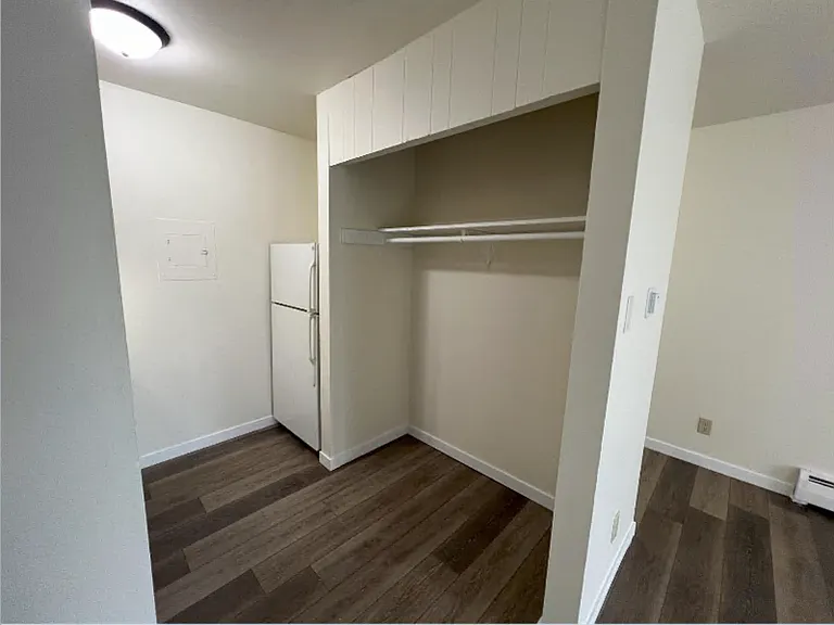 2222 Independence Ln #6 — Photo 6