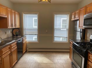 (Undisclosed Address), Worcester, MA 01602