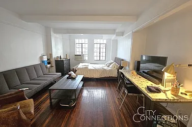 320 East 42nd Street