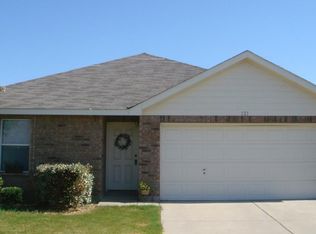 121 Ringneck Dr, Sanger, TX 76266
