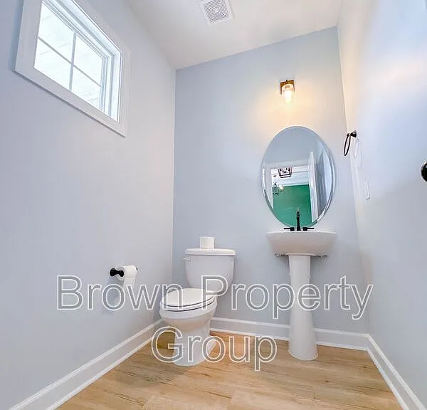 300 Saint Matthews Church Rd — Photo 21