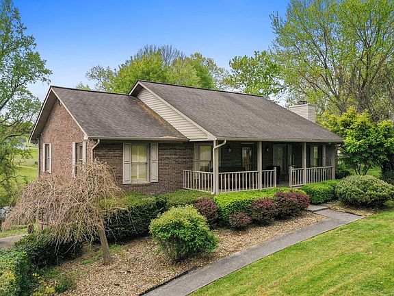 4th image of 2560 Lakemont Cir