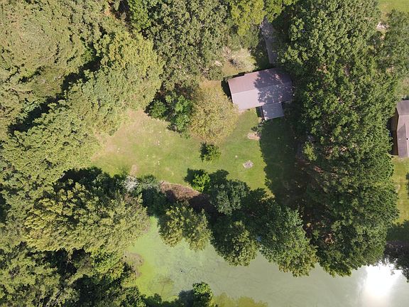 4th image of 24 Dean Matthews Rd