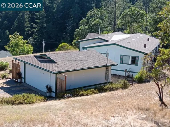 26540 Daphne Way, Willits, CA 95490