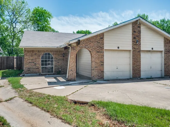 600 Billie Ruth Ln, Hurst, TX 76053