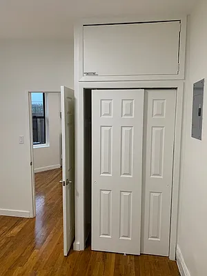 Rented by Skyline Realty LLC II | media 42