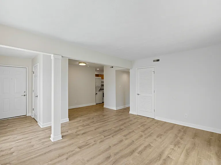 Covington Place — Photo 11