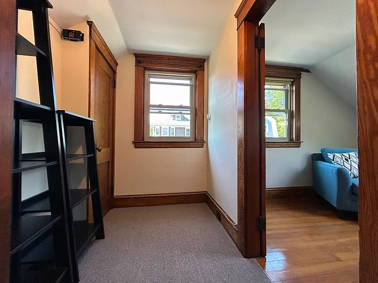 90 Larch St #3 — Photo 9