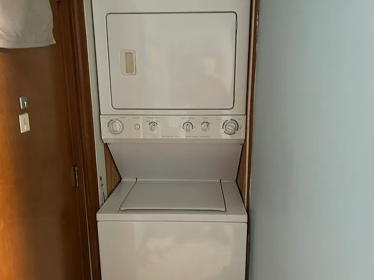 403 Sherman St #B — Photo 1