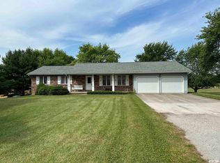 295 County Highway 8 Hwy, Congerville, IL 61729