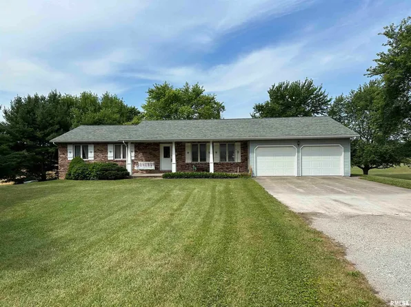 295 County Highway 8 Hwy, Congerville, IL 61729