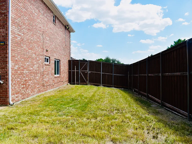 134 Turnberry Ln — Photo 27