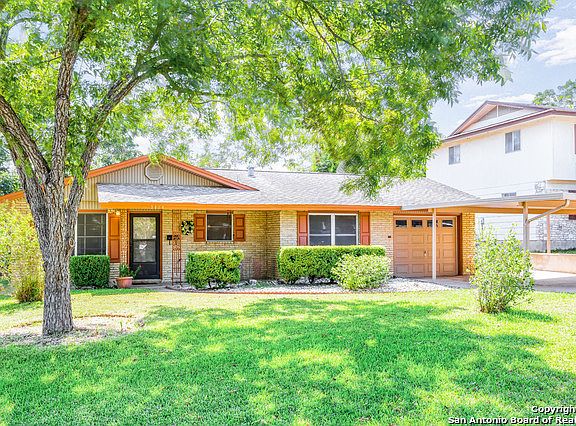 3rd image of 3814 Killarney Dr