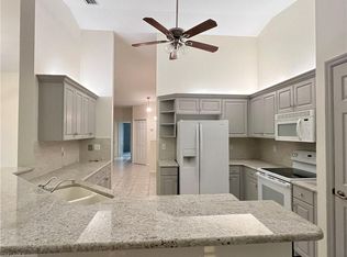 1345 Charleston Square Dr #5202, Naples, FL 34110