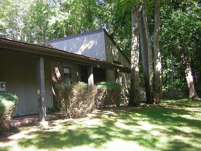 1st image of 24 Estate Dr #24