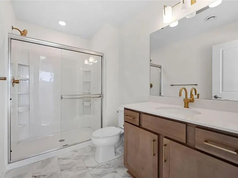 10298 Birchwood Cir — Photo 13