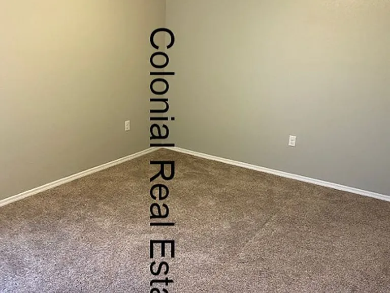 3816 Madison Rd — Photo 9