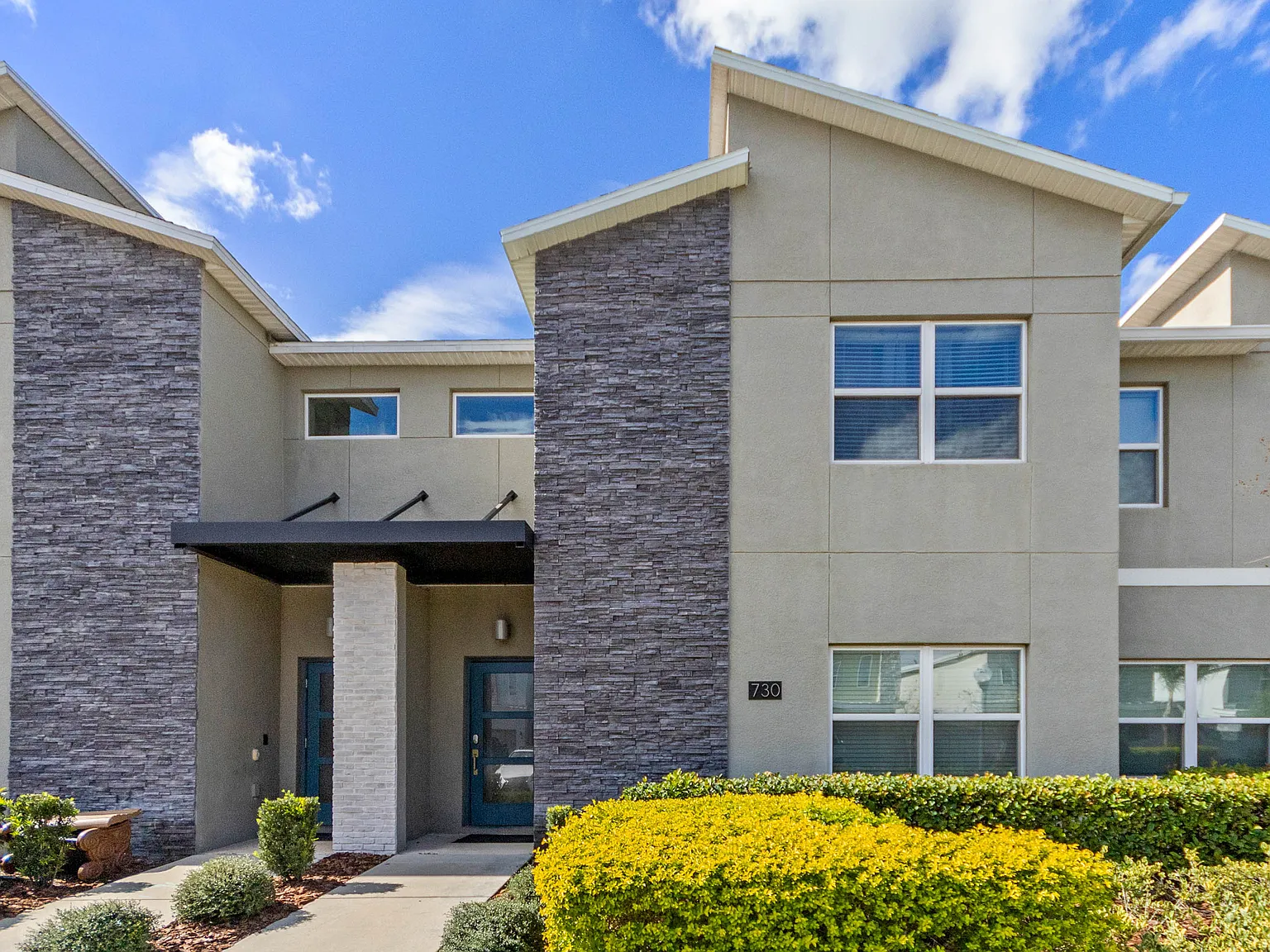 4 bed, 1914 sqft, $3,350 — Photo 3