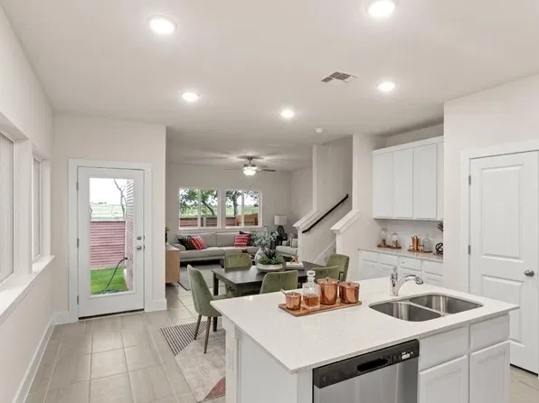 134 Whinny Way, Georgetown, TX 78626