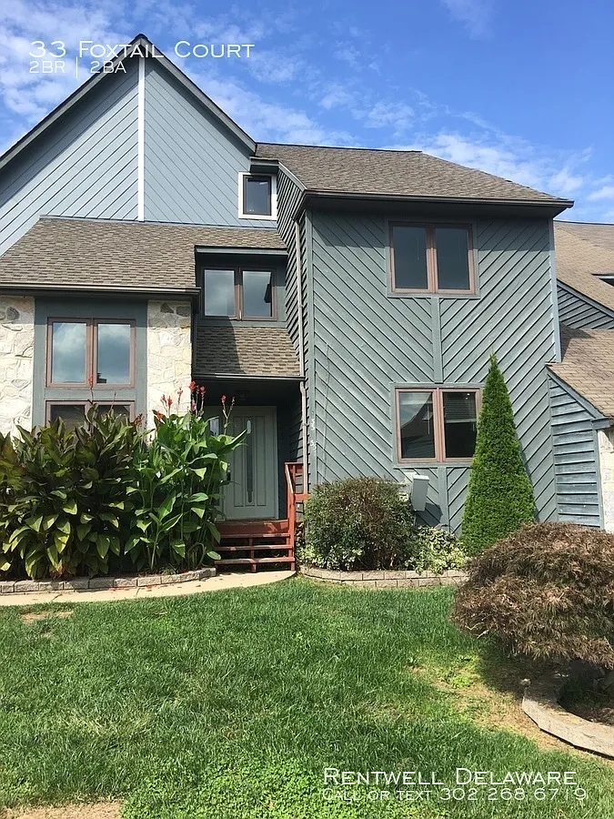 33 Foxtail Ct photo 1