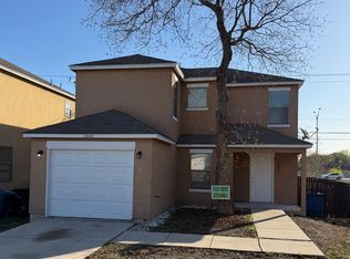 7046 Hallie Rdg, San Antonio, TX 78227