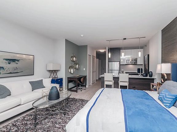 3rd image of 205 N Garland Ct #3908