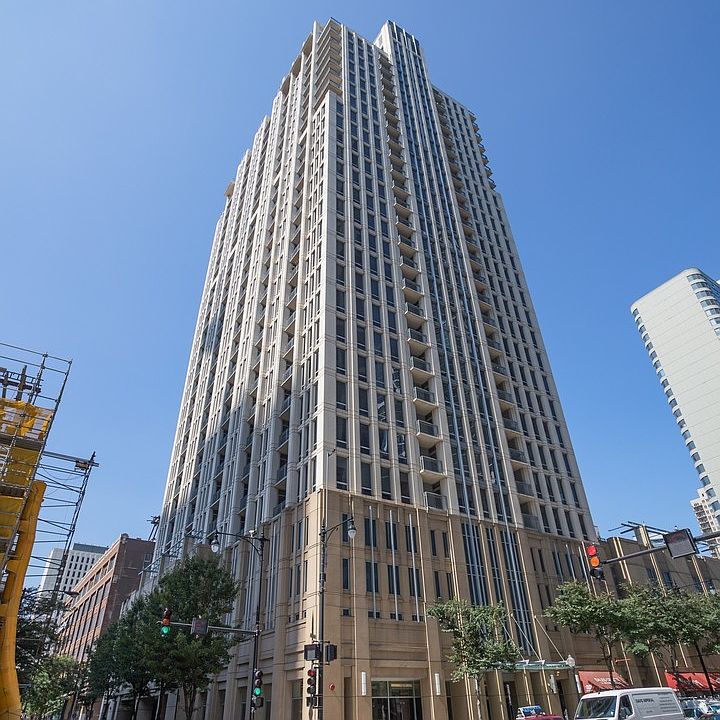 1st image of 1250 S Michigan Ave APT 1802