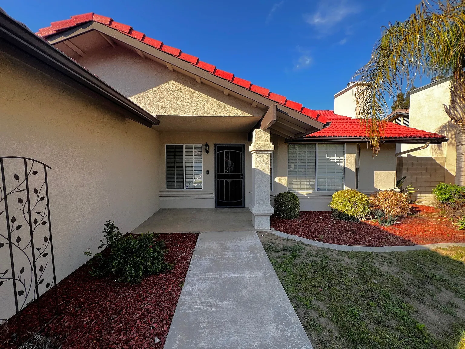 516 Sun Rose Avenue - 1 — Photo 2