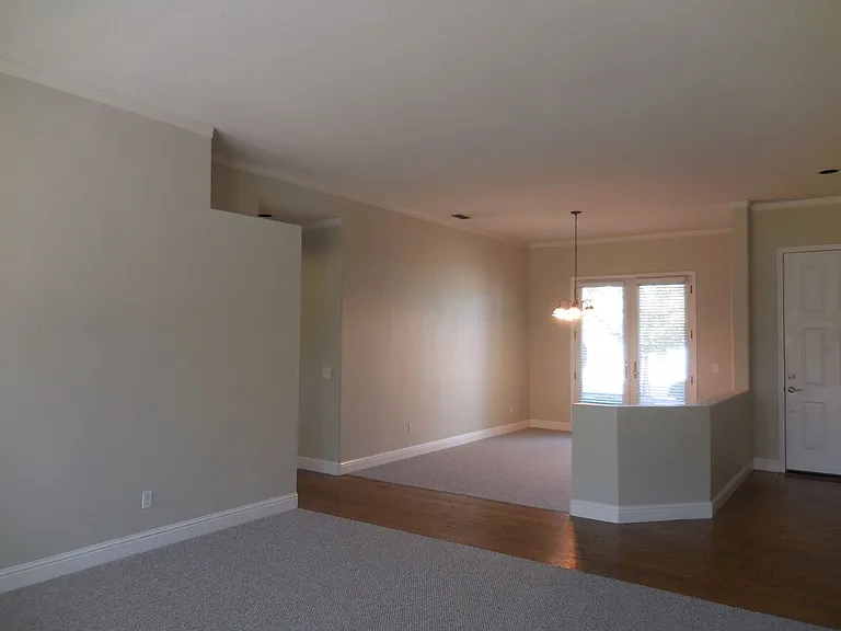 1079 Stillspring Dr — Photo 9