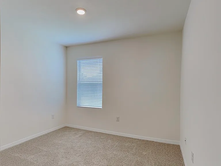 2912 Sunridge Loop — Photo 16