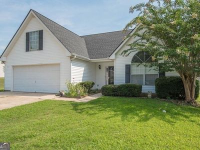 137 Calico Loop, Grantville, GA, 30220