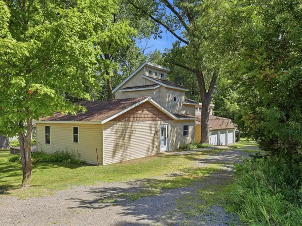10158 Amery Ave NW, Monticello, MN 55362