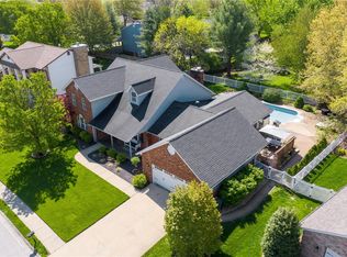 713 Saint Nicholas Dr, O'Fallon, IL 62269