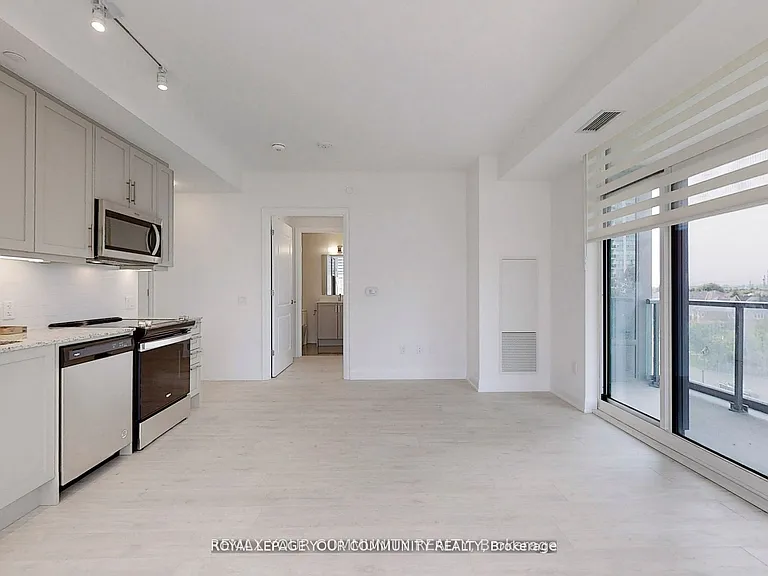 20 Gatineau Dr #402 — Photo 10