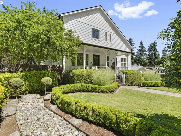 2312 NE 104th St, Vancouver, WA 98686