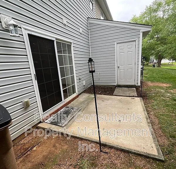 239 Bridford Downs Dr — Photo 22