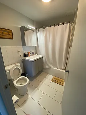 Rented by MySpaceNYC | media 26