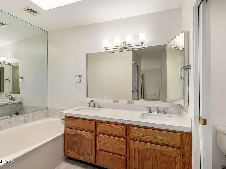14428 N Lariat Ln — Photo 15