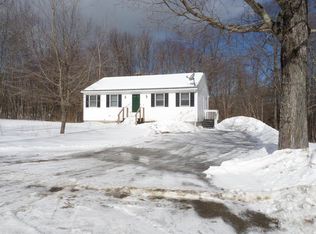 8 Dingle Rd, Worthington, MA 01098