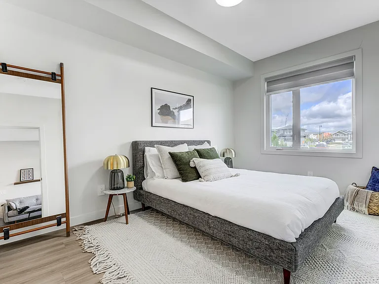 5394 Admiral Girouard St NW — Photo 8