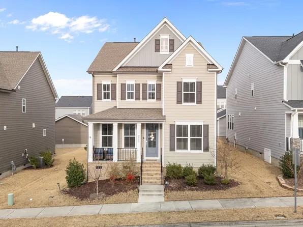 2915 Winter Crop Way, Apex, NC 27502