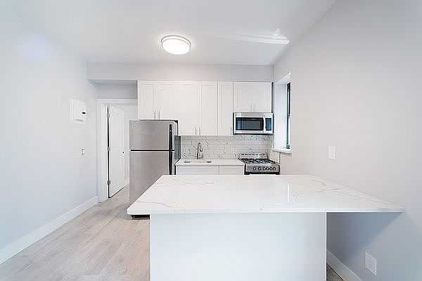 1st image of 561 Lenox Ave #36A