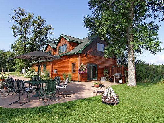 3rd image of 33754 Pine View Ln