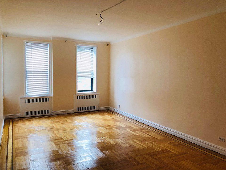 1st image of 2270 Ocean Ave #1