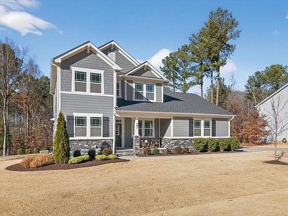3rd image of 542 Gianna Dr