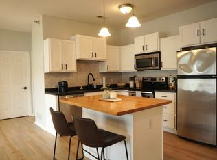 1805 SW White Birch Cir UNIT 13, Ankeny, IA 50023