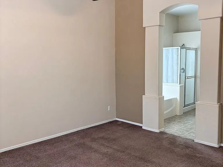 1083 W Aspen Ave — Photo 10