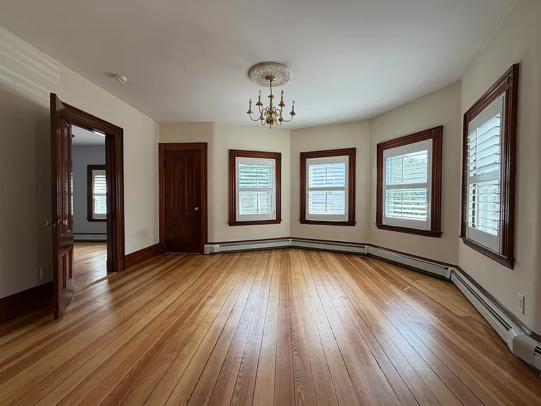 11 Pembroke St #2 — Photo 12